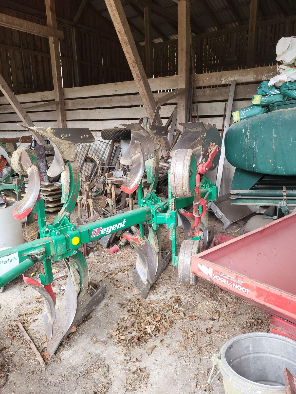 Regent Pflug MEGA 300 CX 2