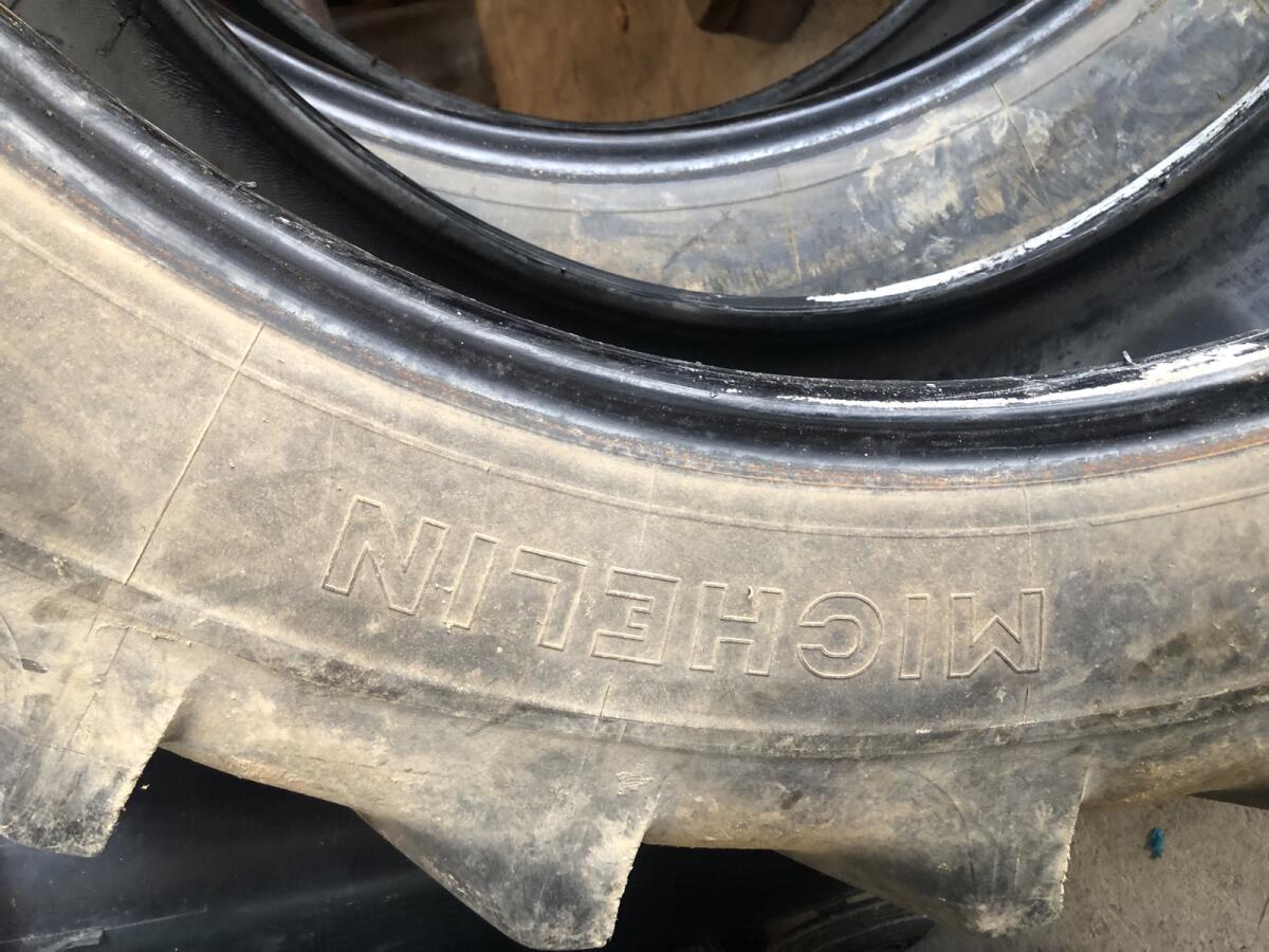 12.4-R32 Reifen Michelin BIBAGRIB 3 2