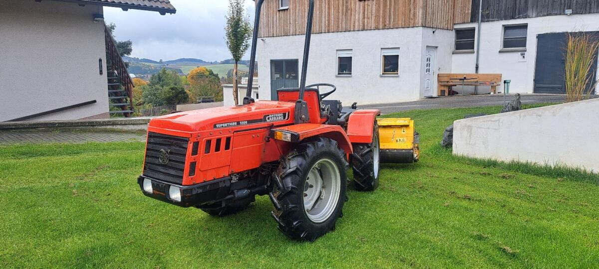 Carraro 5500 mit Mulcher 2