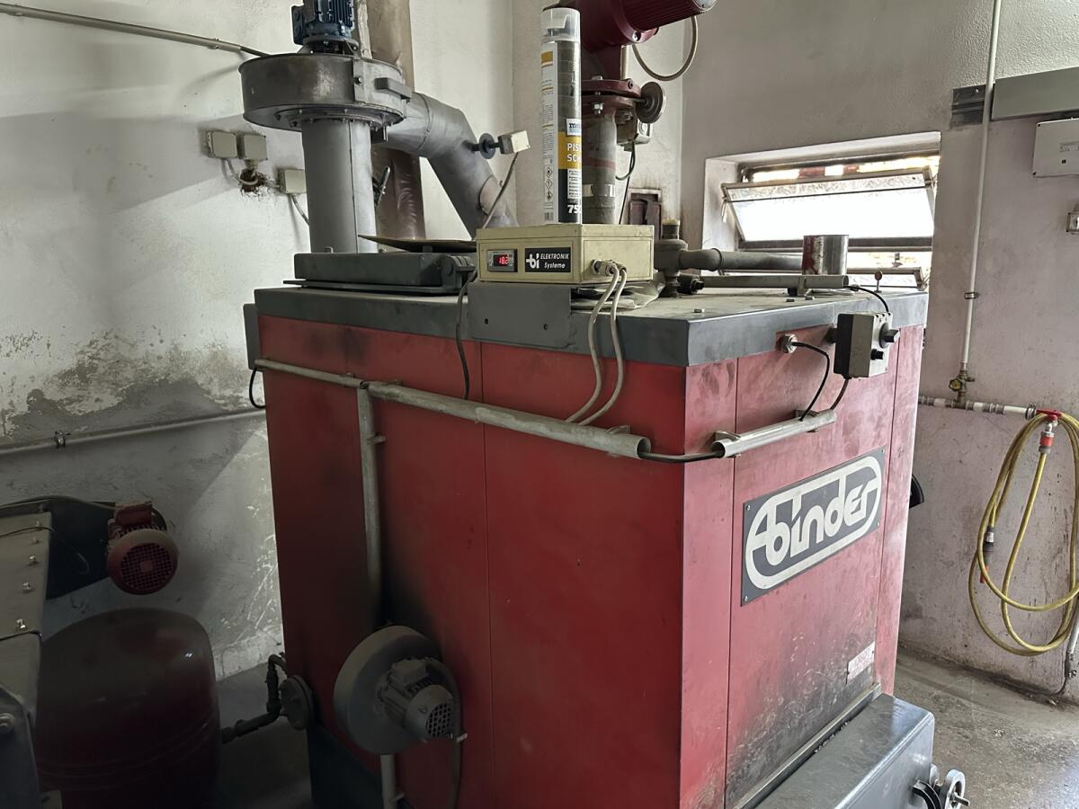 Binder Hackgutheizung 1