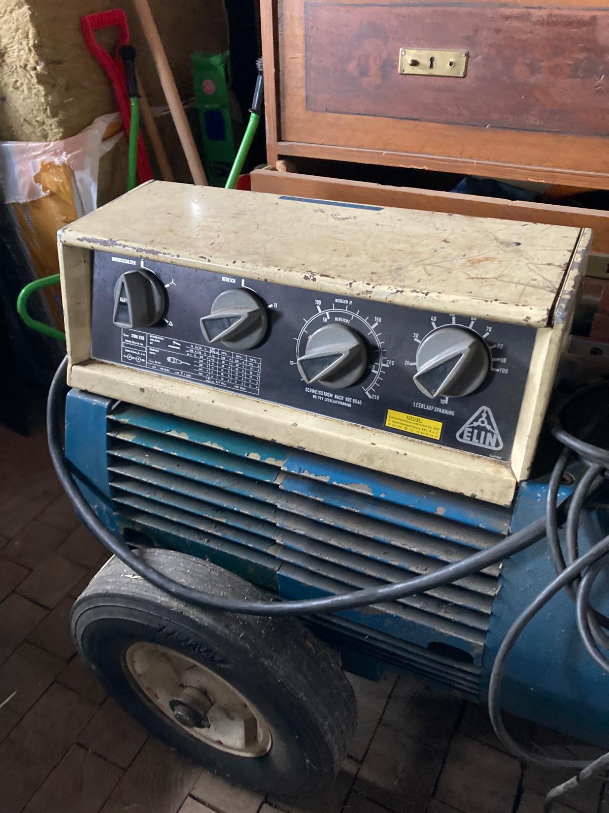 ELIN PROFI E-Schweißer 1