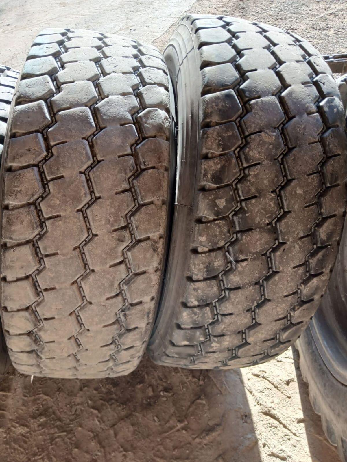 4 x 385/65R22,5 Anhängerreifen 3