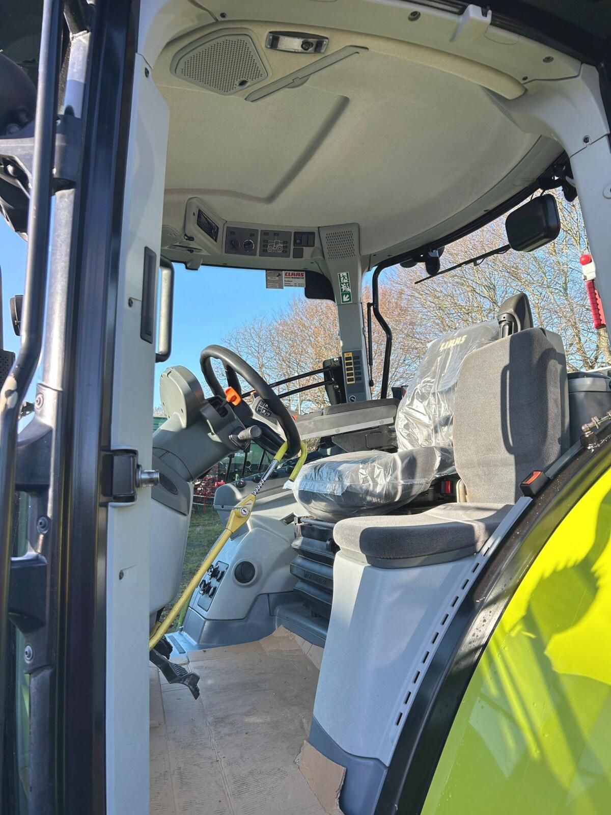 CLAAS ARION 650 Hexashift CIS-TOP 2