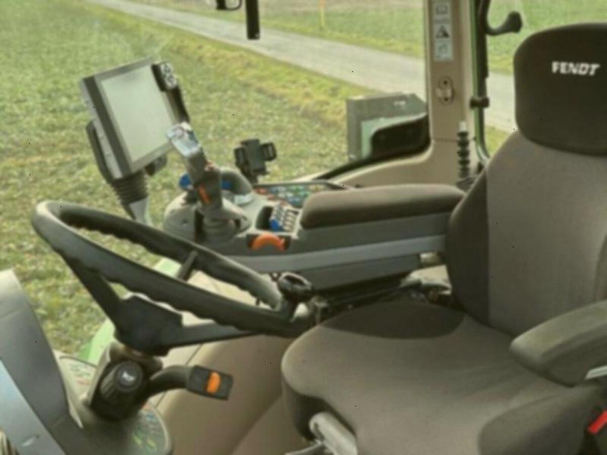 Fendt 724 Vario S4 Profi PLUS - 2020/1.326 Bstd. 2