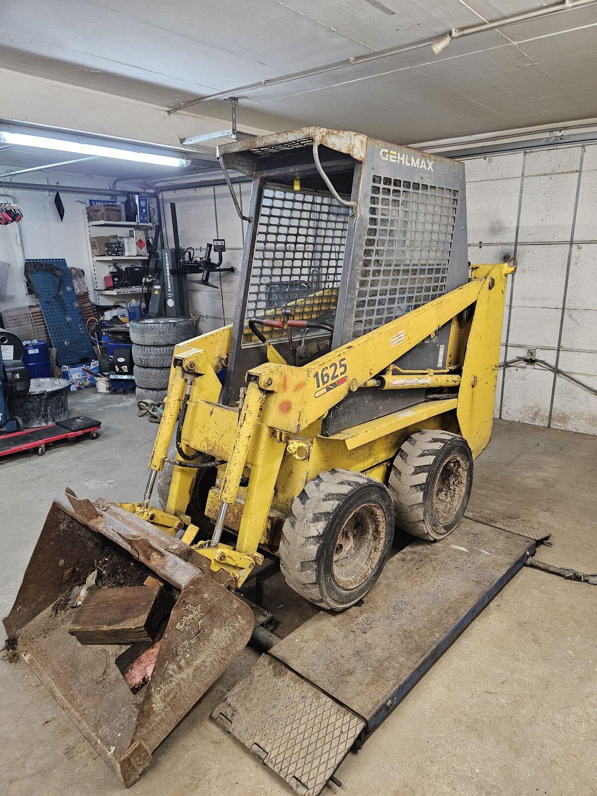 Gehl Kompaktlader 1625 3