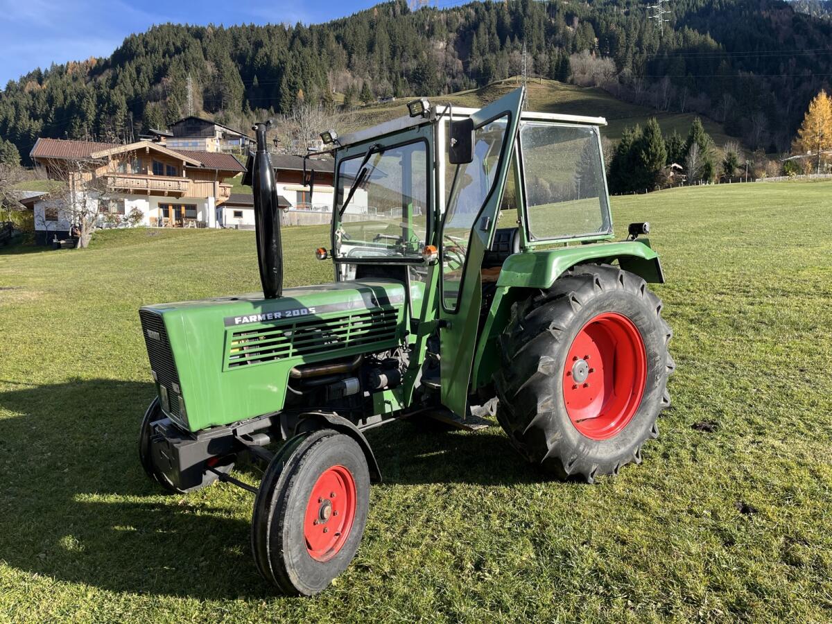 Fendt 200 S 1