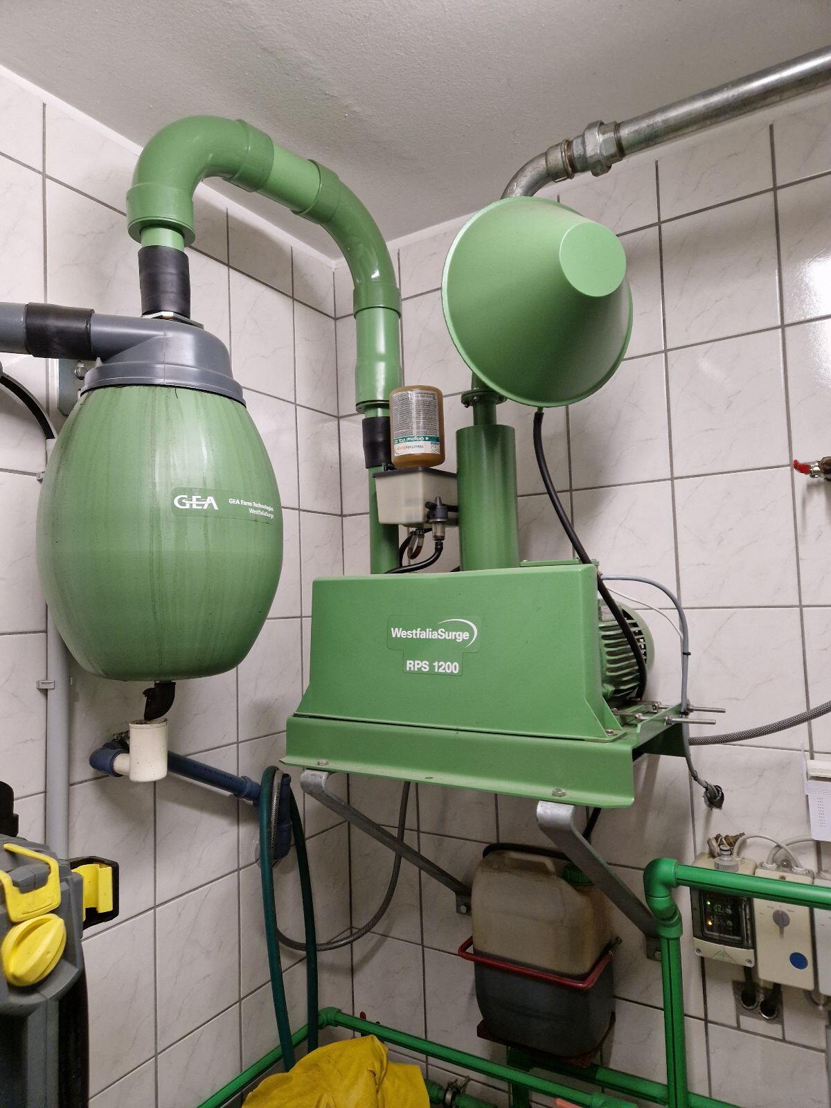 Melkstand und Kraftfutterstation 3