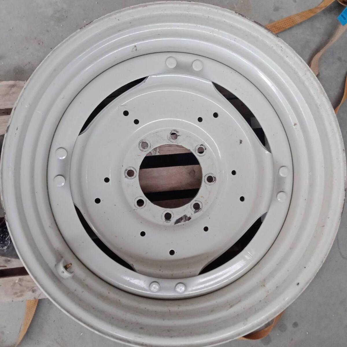 Kompletträder auf Verstellfelgen 2