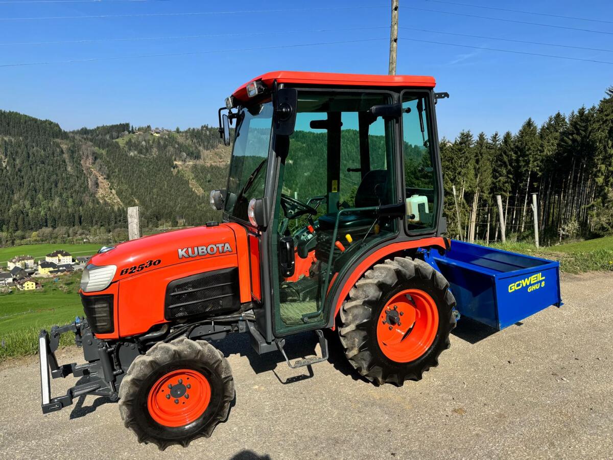 Kubota B2530 inkl. Zubehör 3