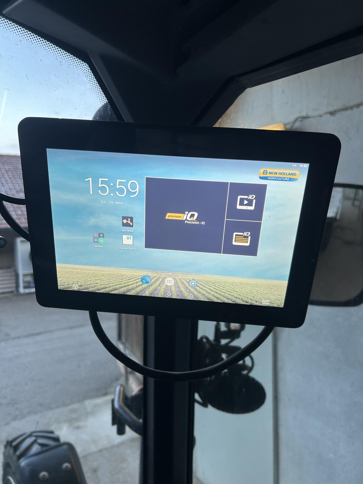 Trimble XCN-1050 und Nav 900 2