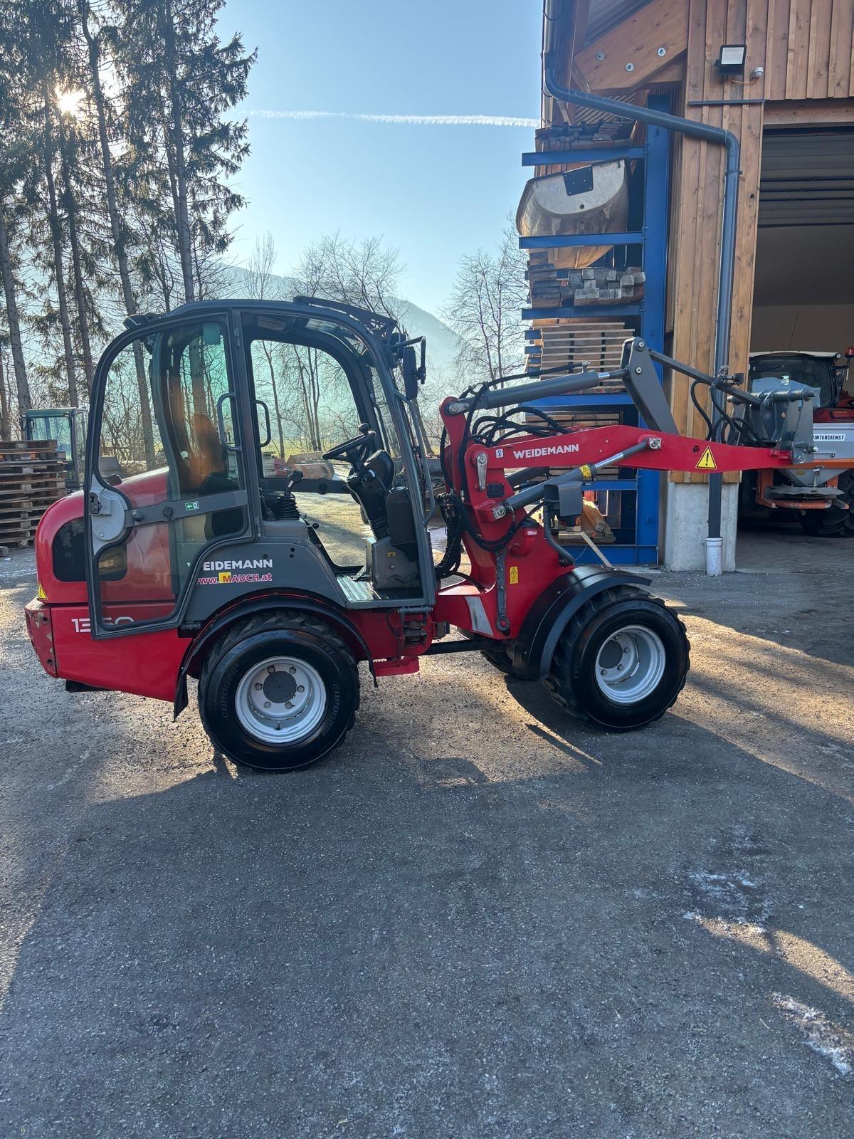 Weidemann 1350 CX45 2