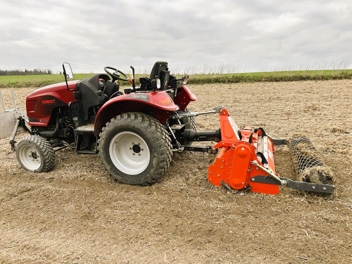 Kleintraktor Allrad Knegt 304 G2 2