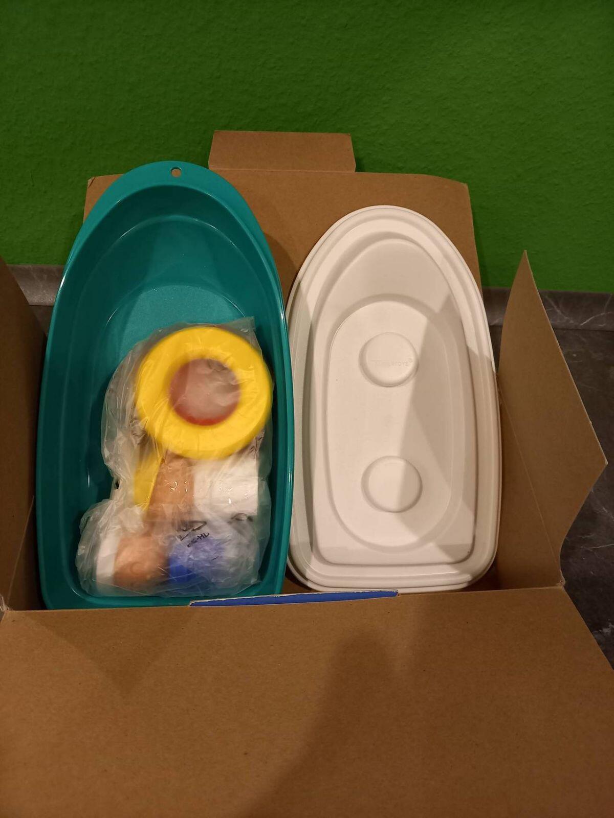 Lifeboat Tupperware 2