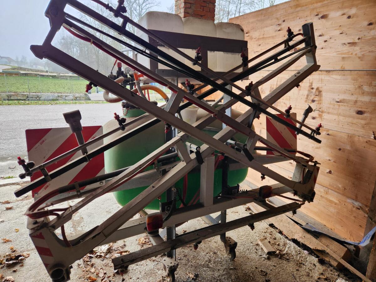 Feldspritze mechanisch klappbar 1