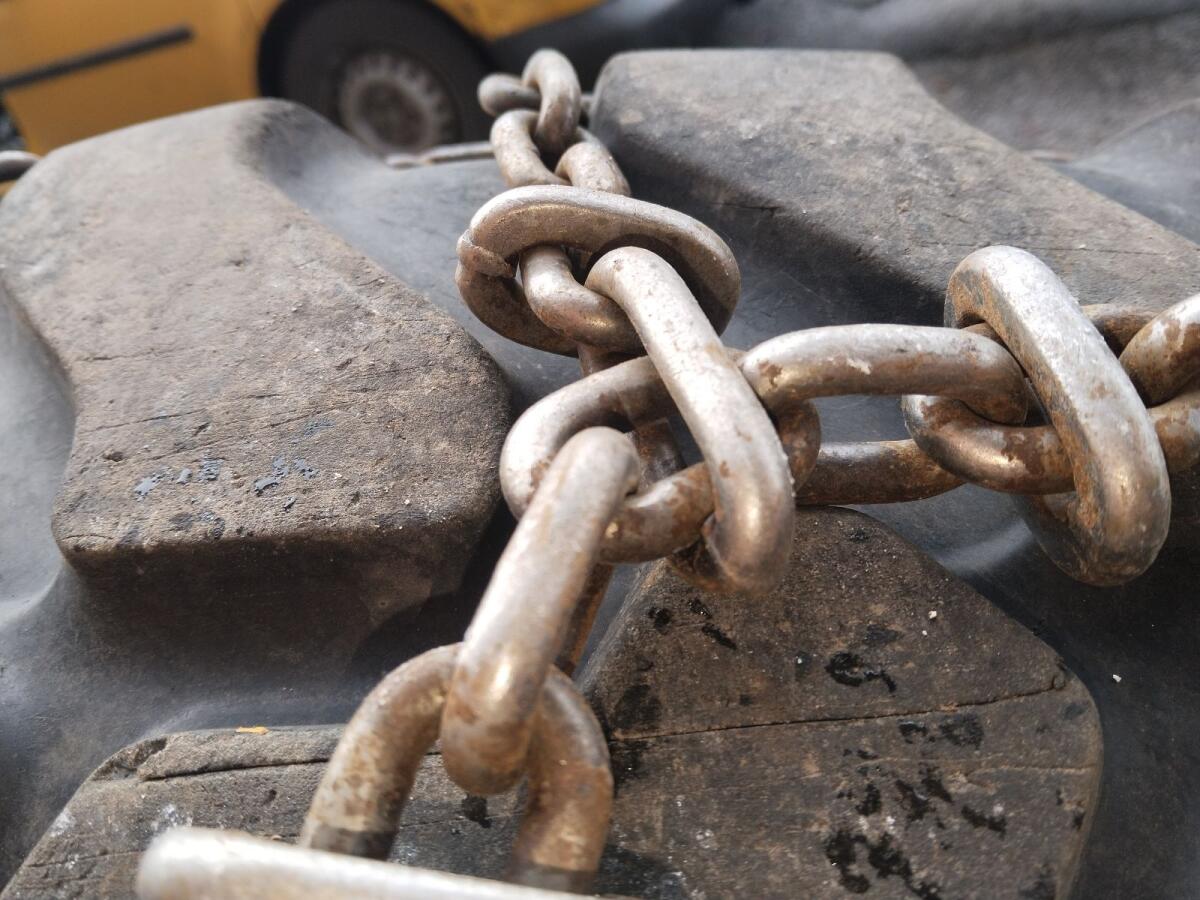 Schneeketten 340/75R20 2