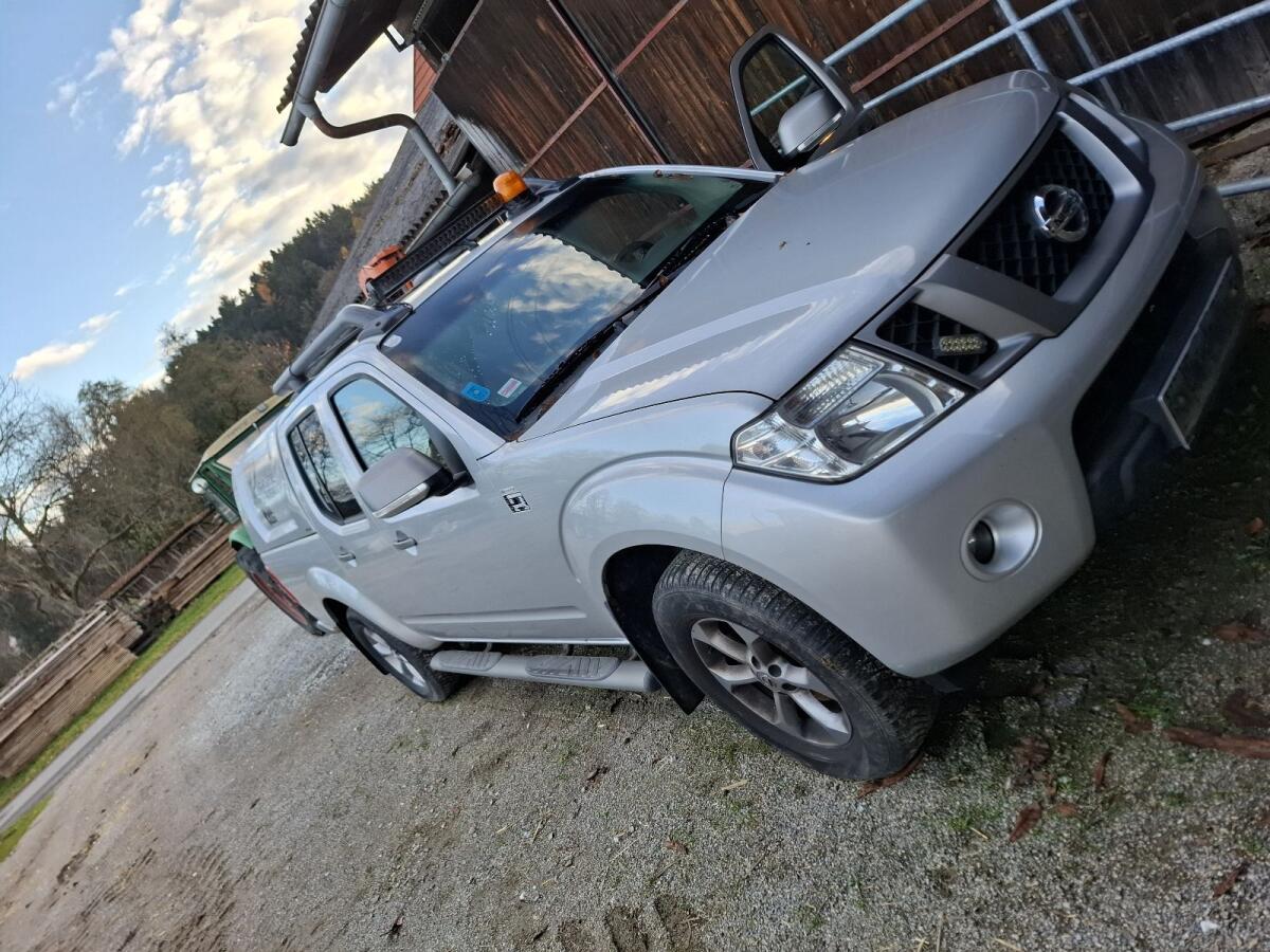 Nissan Navara 1