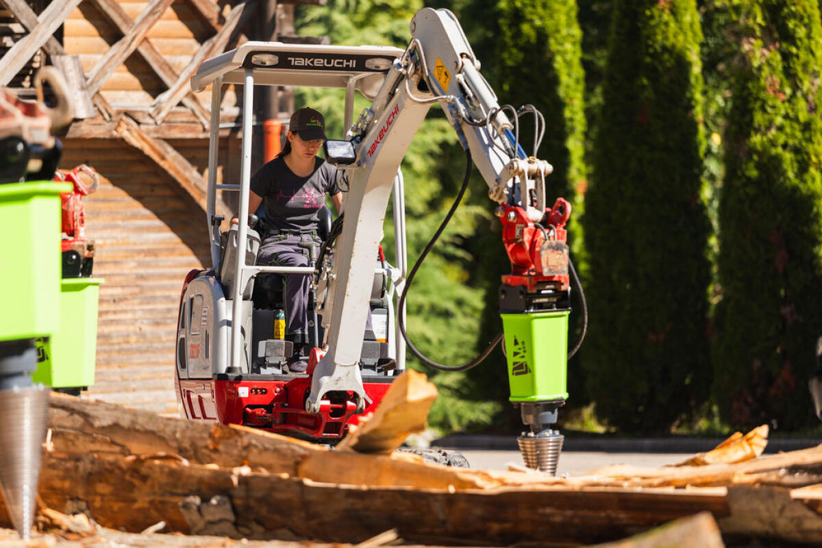 Kegelspalter Holzspalter Erdbohrer Bagger Linie PRO 1