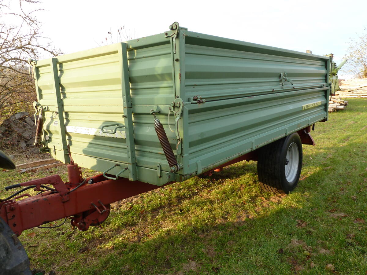 Einachsdreiseitenkipper Fuhrmann 2