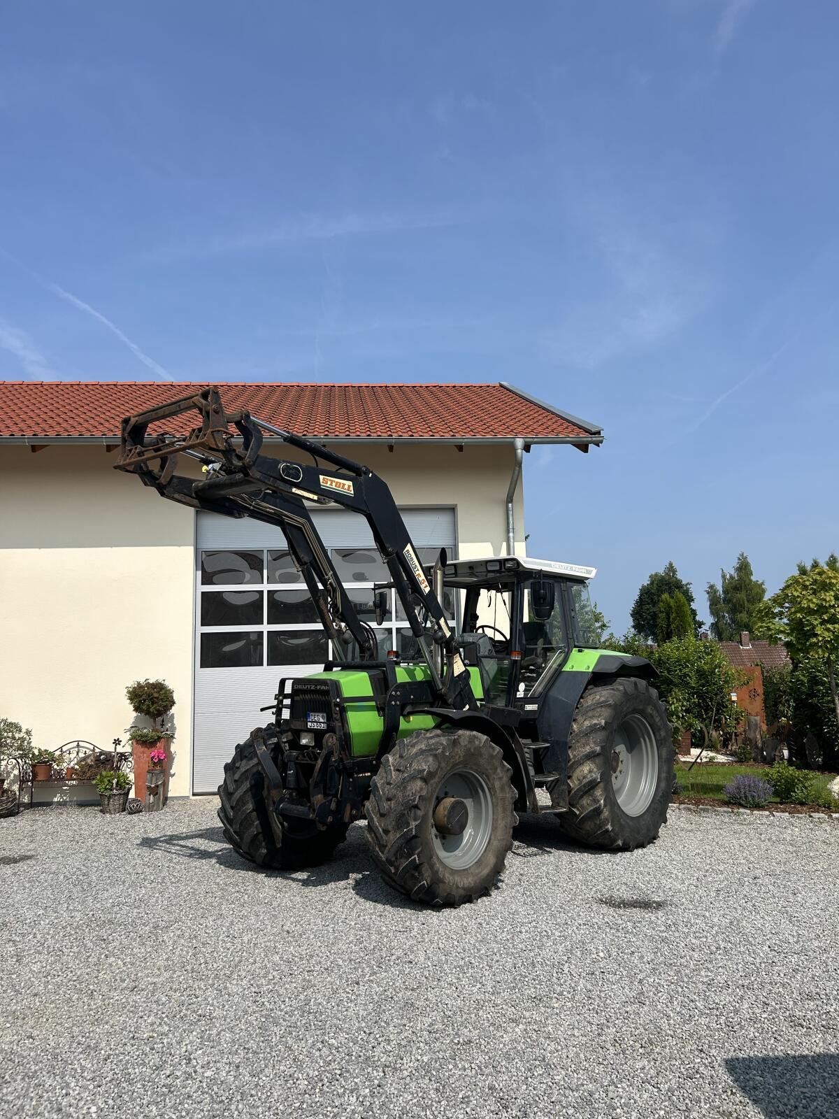 Deutz Agrostar 6.61 mit Frontlader 3