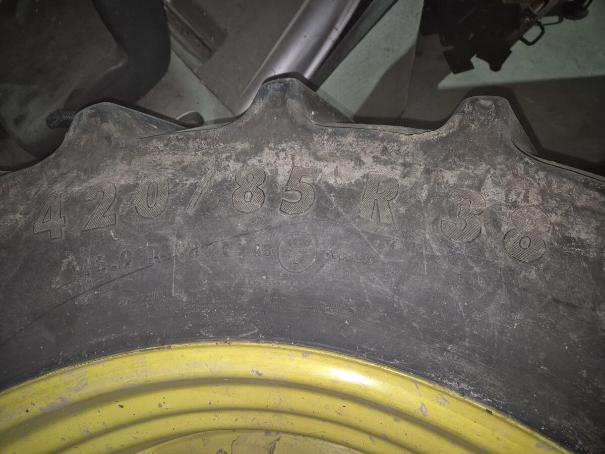 Continental Reifen 420/85R38 inkl. Felge 3