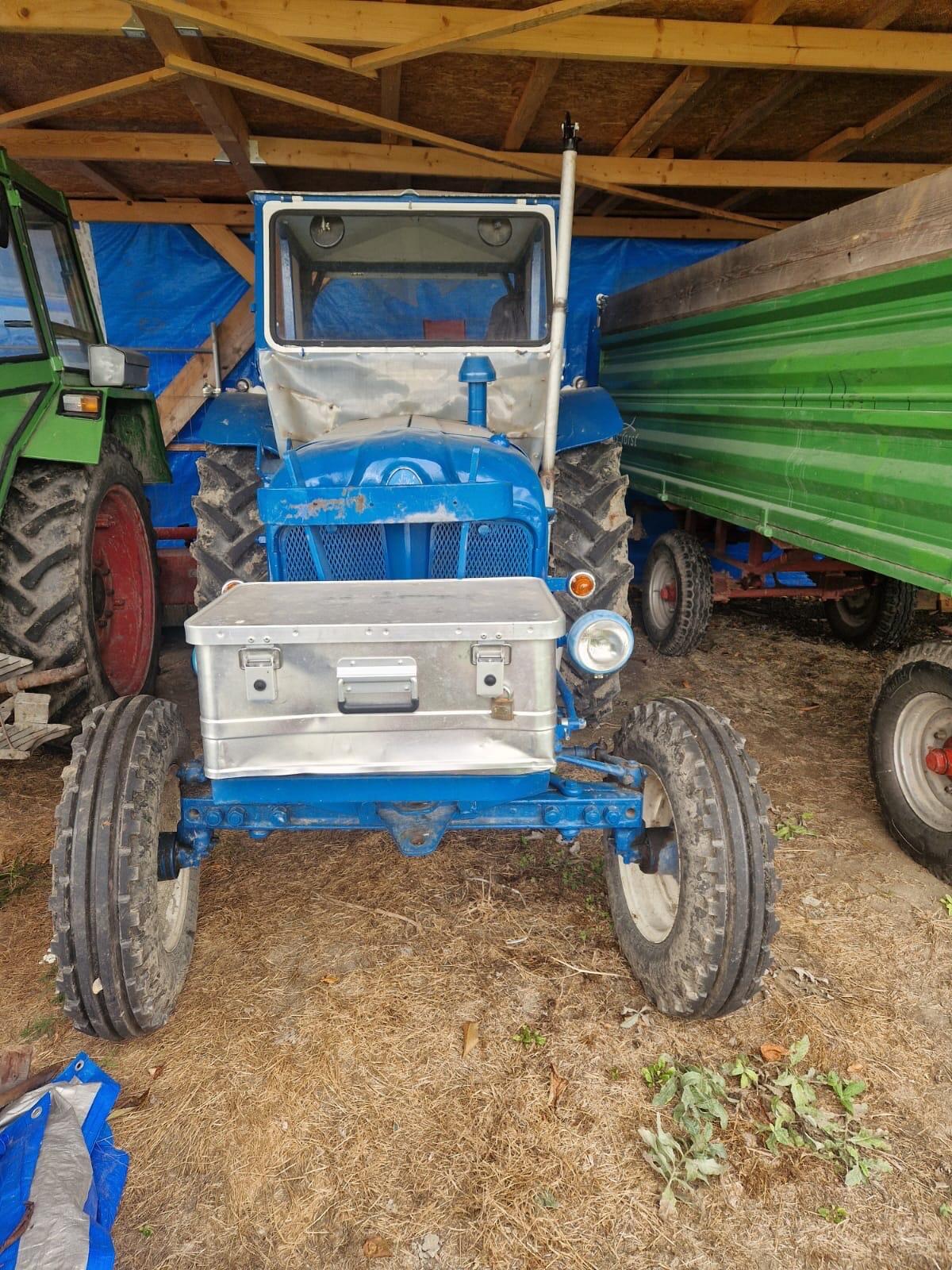 Fordson Super Major 1