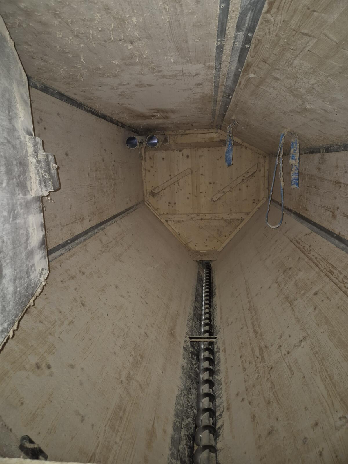 Getreidelager, Schrotbehälter, Feindosierer, Pellets-Lager 2