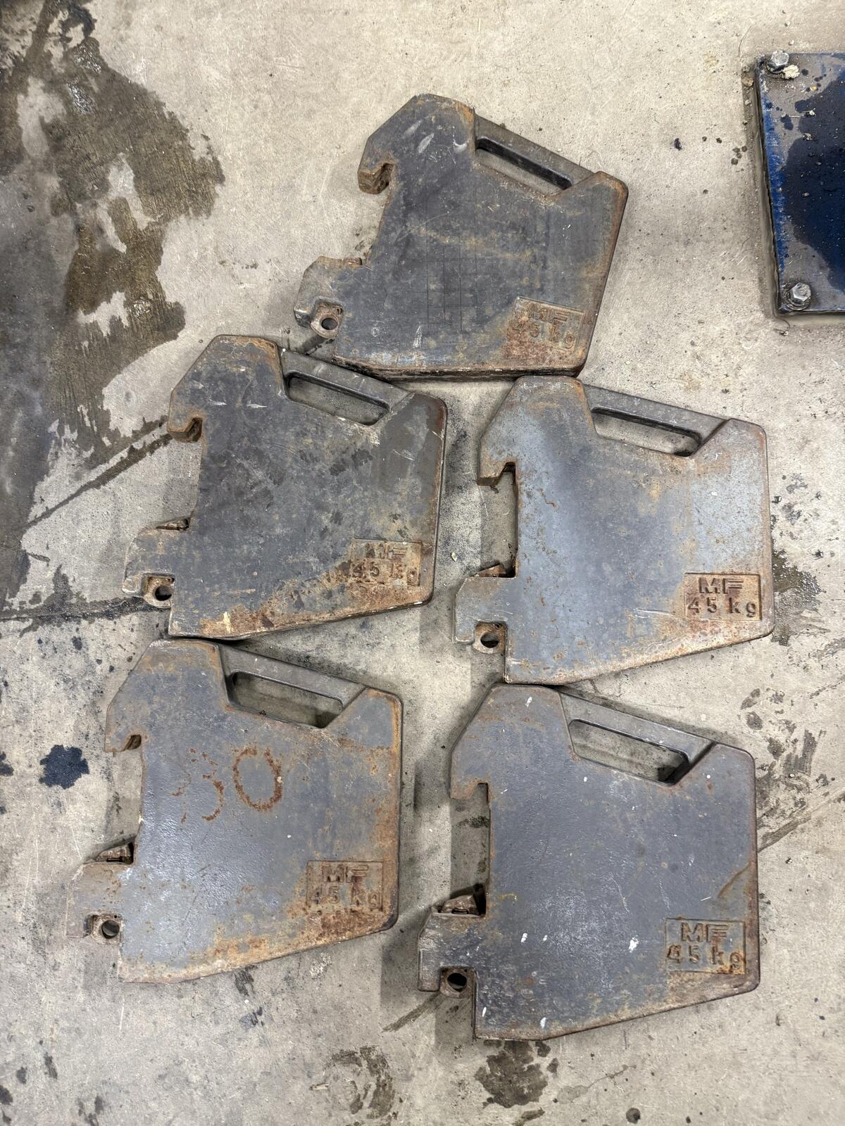 Frontgewichte Massey Ferguson 1