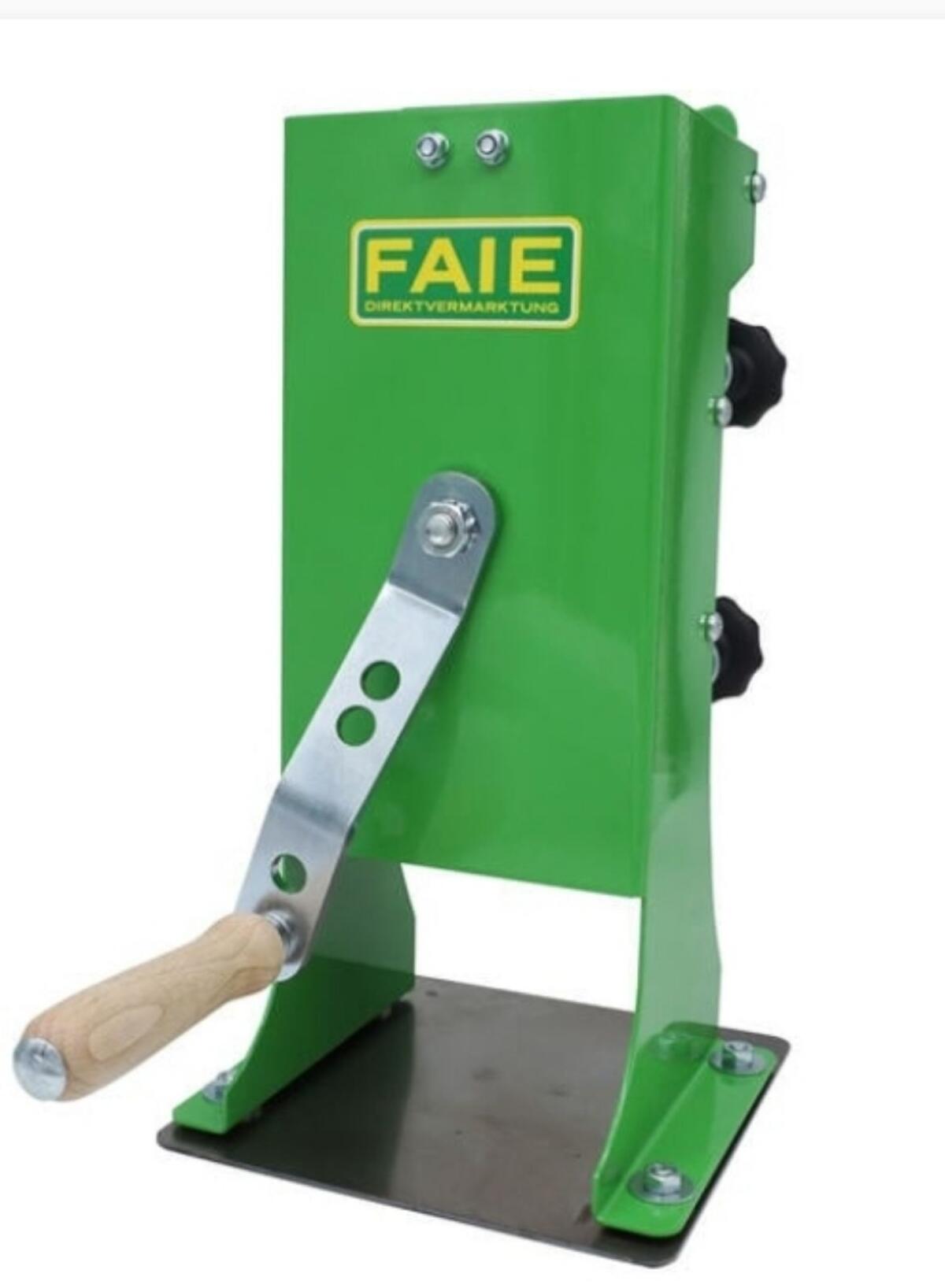 Nussknacker Nussknackmaschine Knacki 1