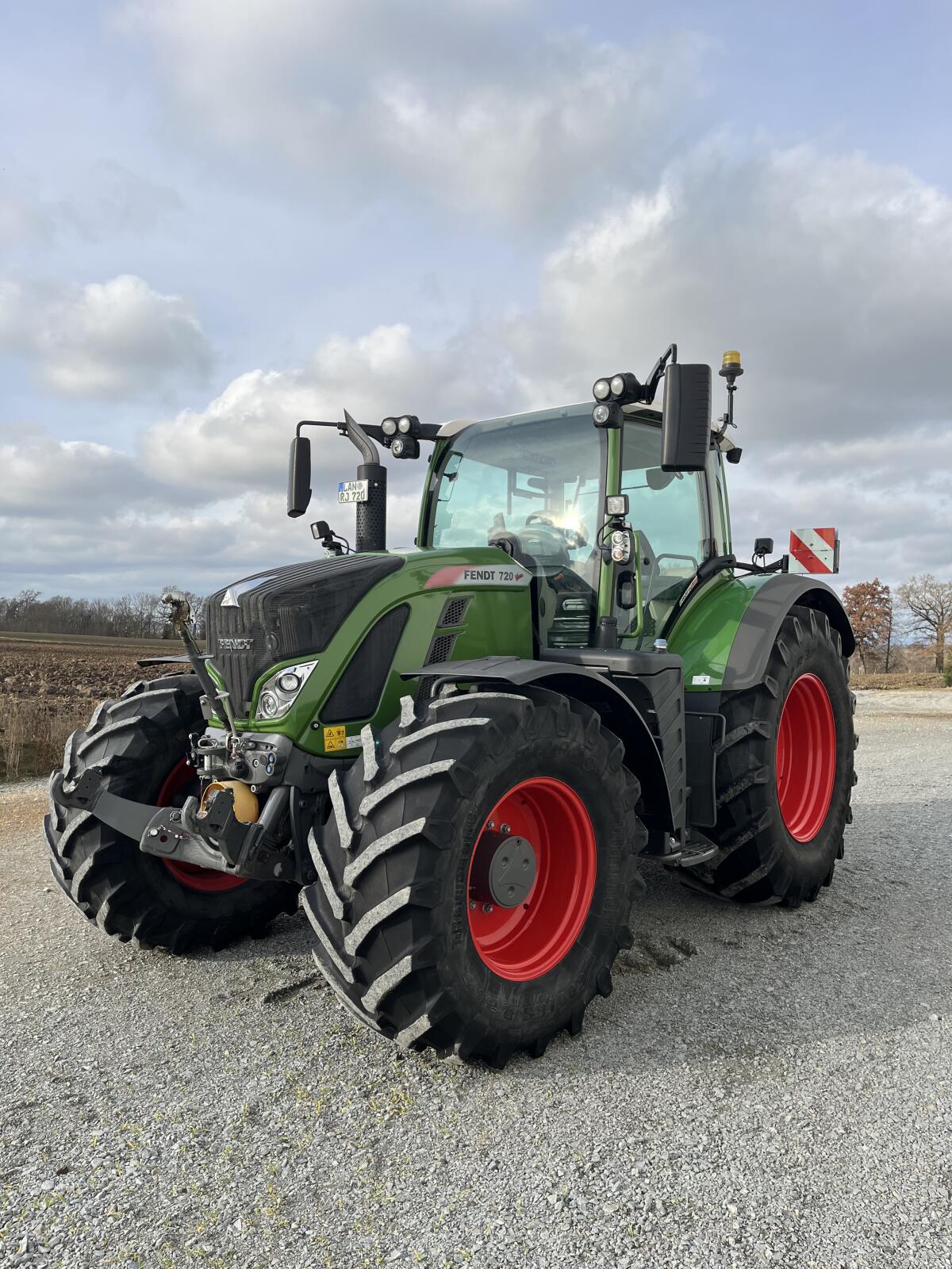 Fendt 720 Vario S4 PROFI PLUS 2