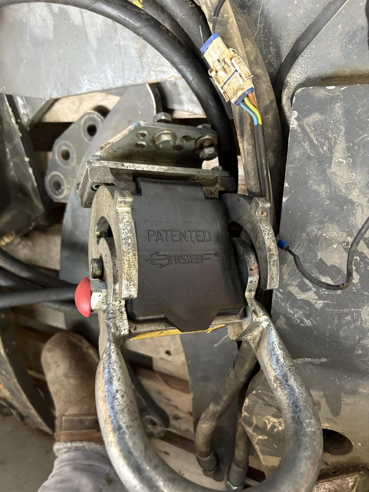 Frontladerkonsole Fendt 309c Hauer 2