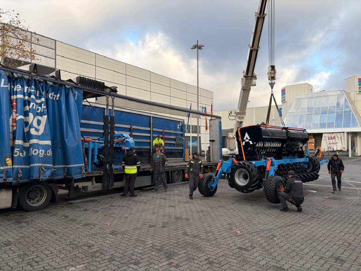 AGROKALINA KASI NO TILL Direktsaatmaschine 4 m NEU! 3