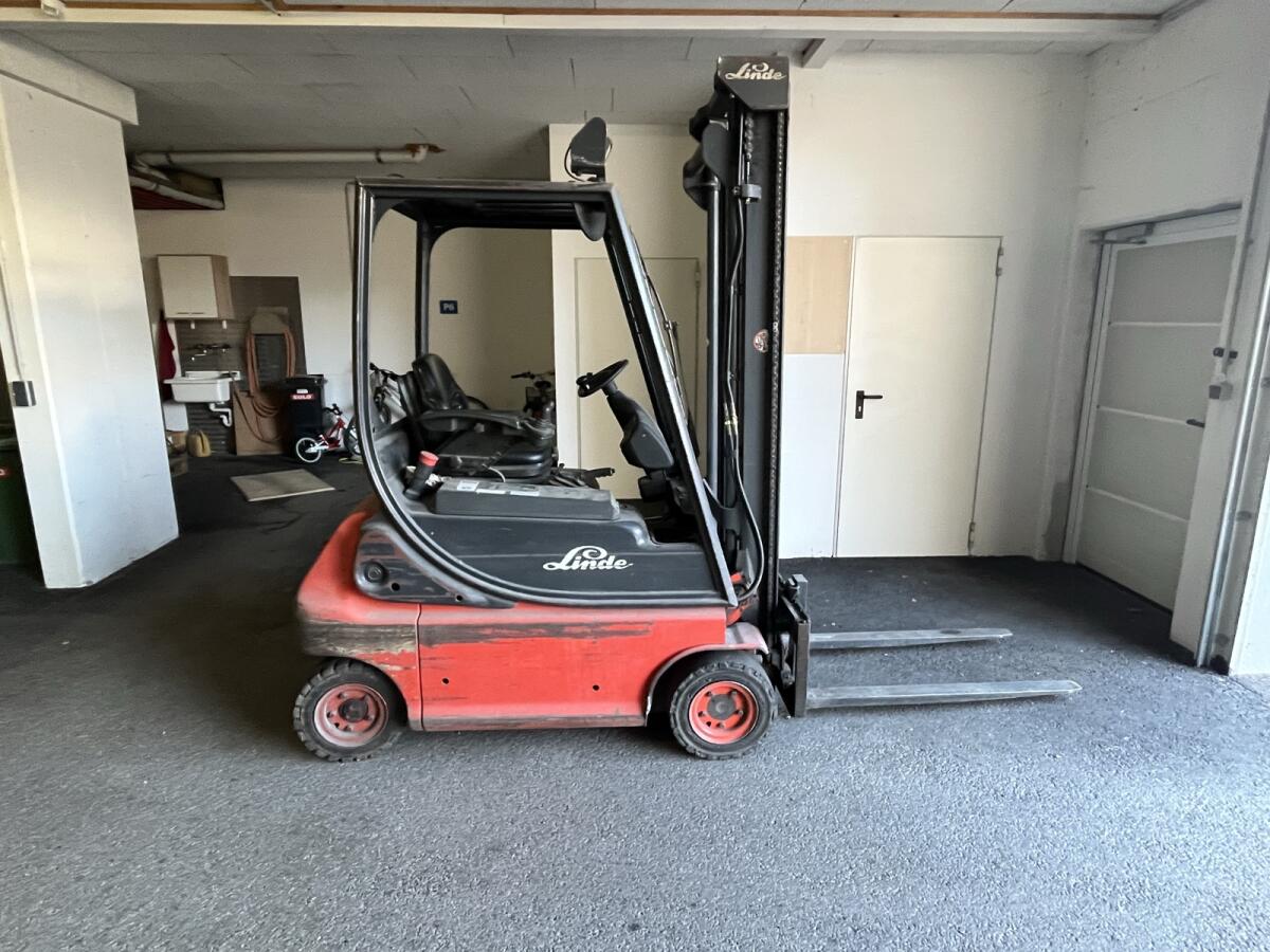 Linde E 16 Stapler 2