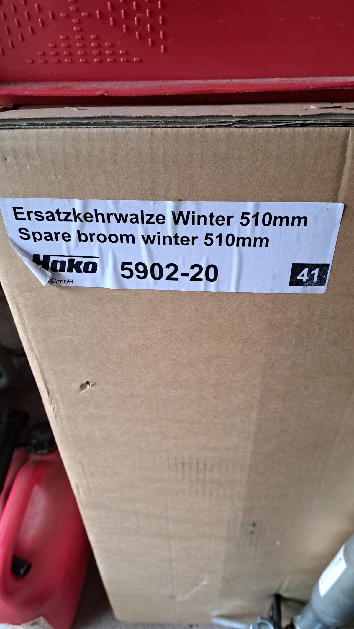 Frontkehrmaschine Hako 140 cm für Zapfwelle inkl. Winterkehrwalzen 1
