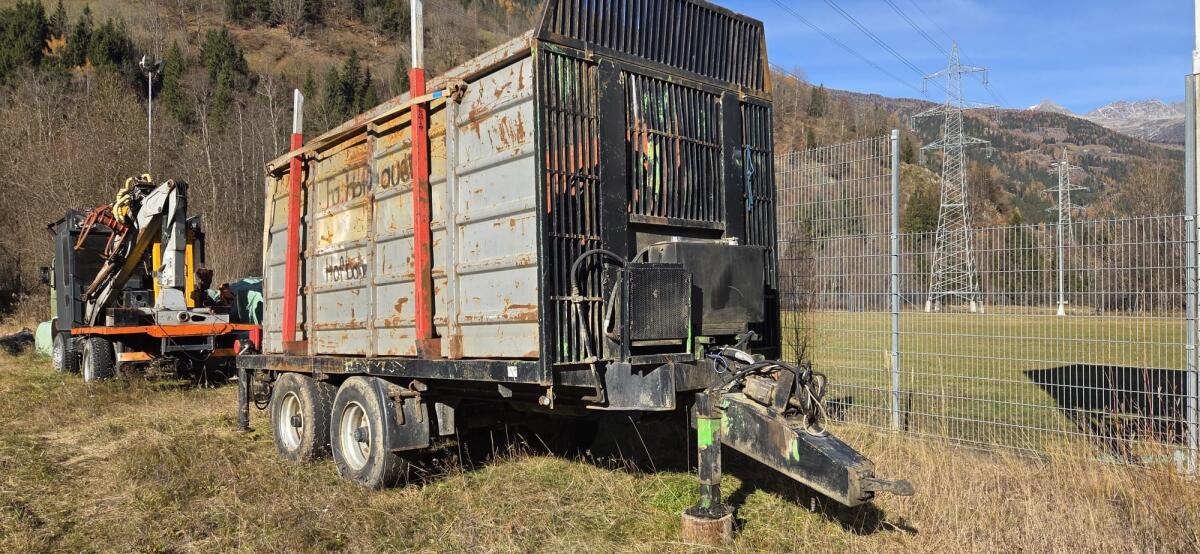 Forstanhänger mit Palfinger Epsilon Z-Kran 1