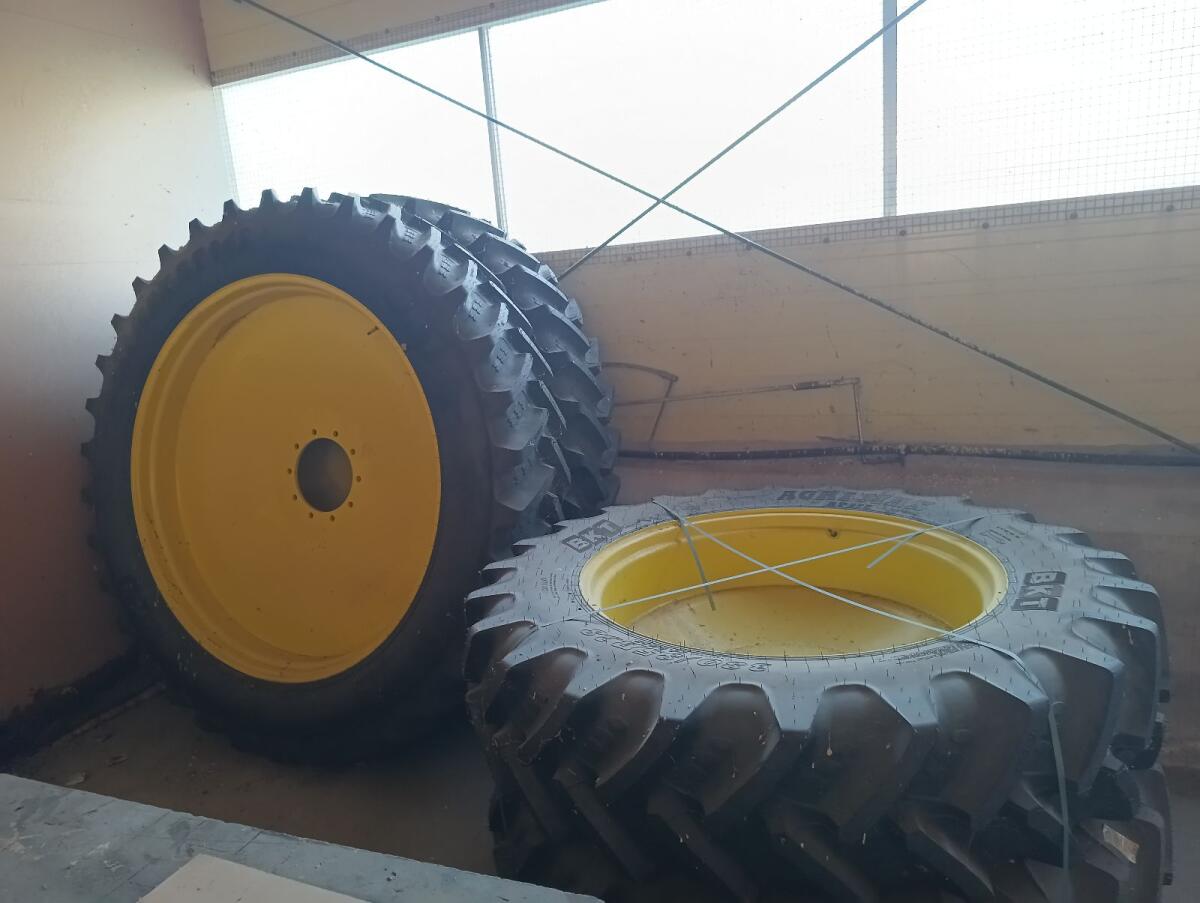 Pflegereifen ungebraucht 1