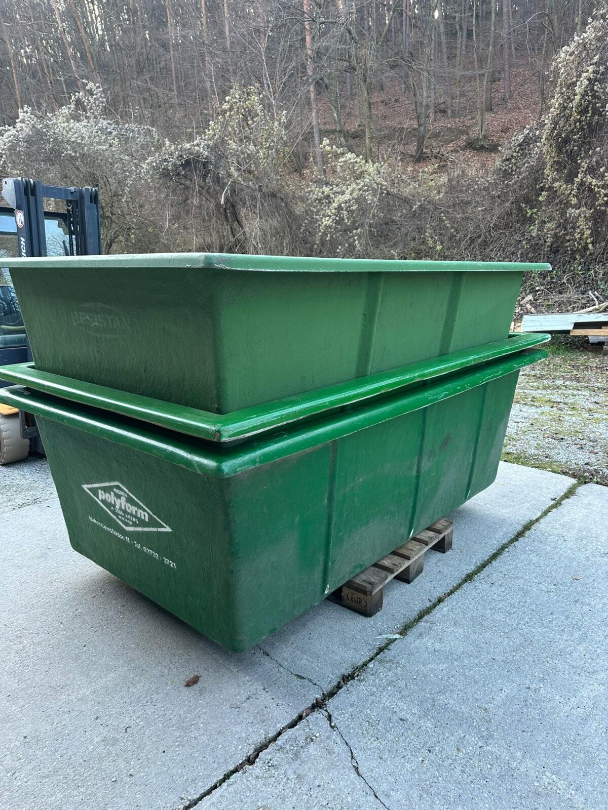 Polyester Weinbottiche 1