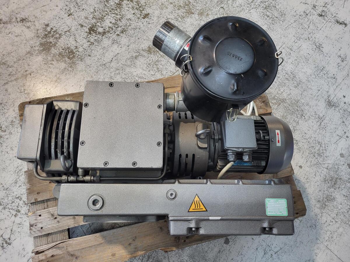 Vakuumpumpe IKS 200 1