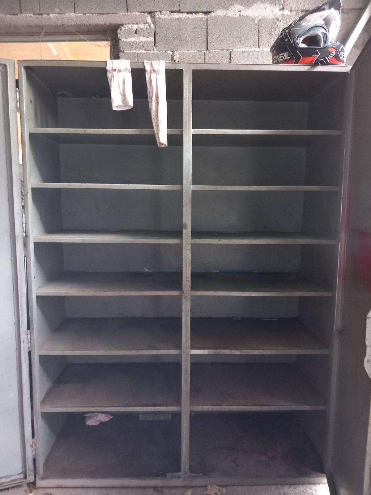 Metallschrank Werkstatt 1