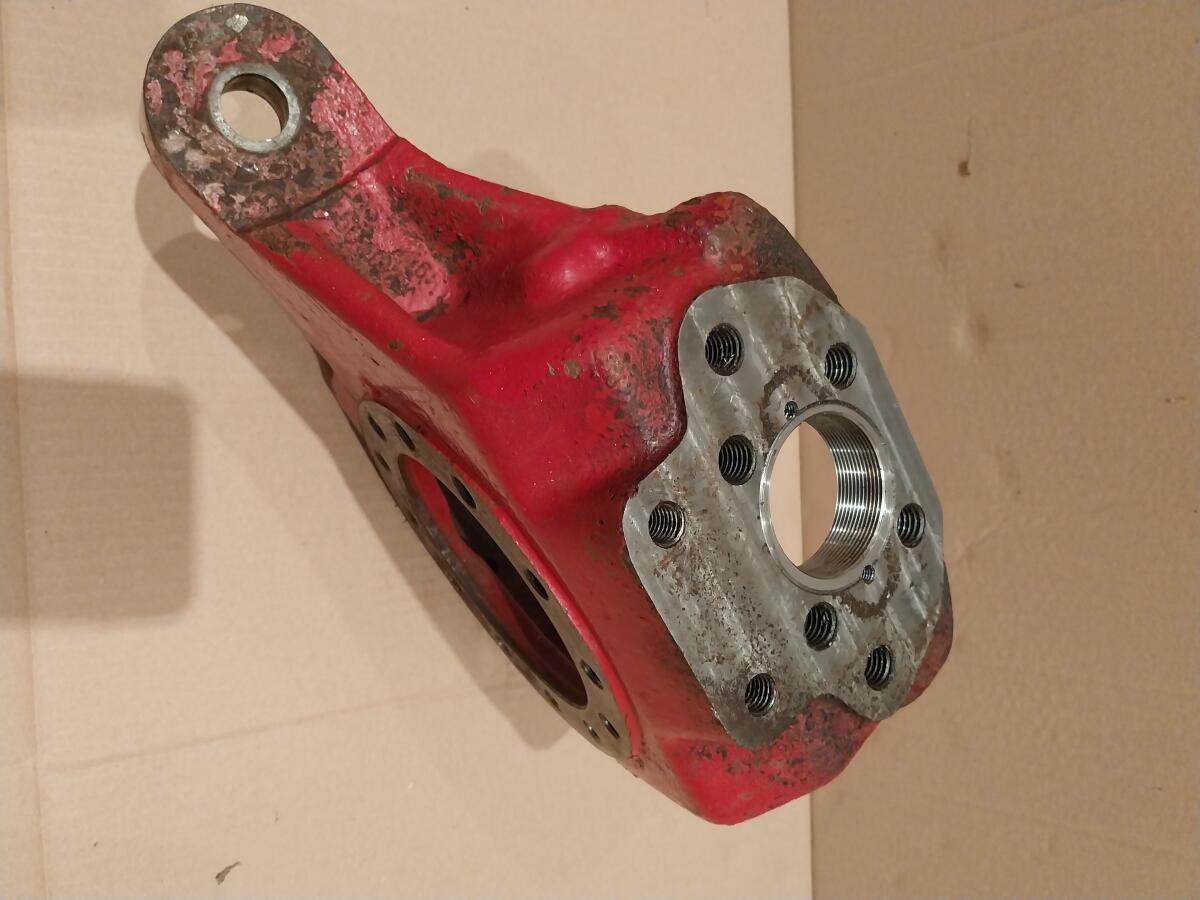 Verkaufe Nabenträger zu ZF-Apl 1351 oder 1251 Vorderachse 3