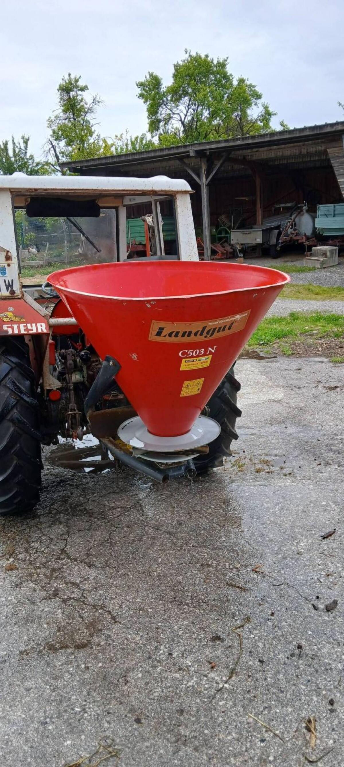 Einscheiben-Streuer Landgut OMB C503N Pöttinger 1