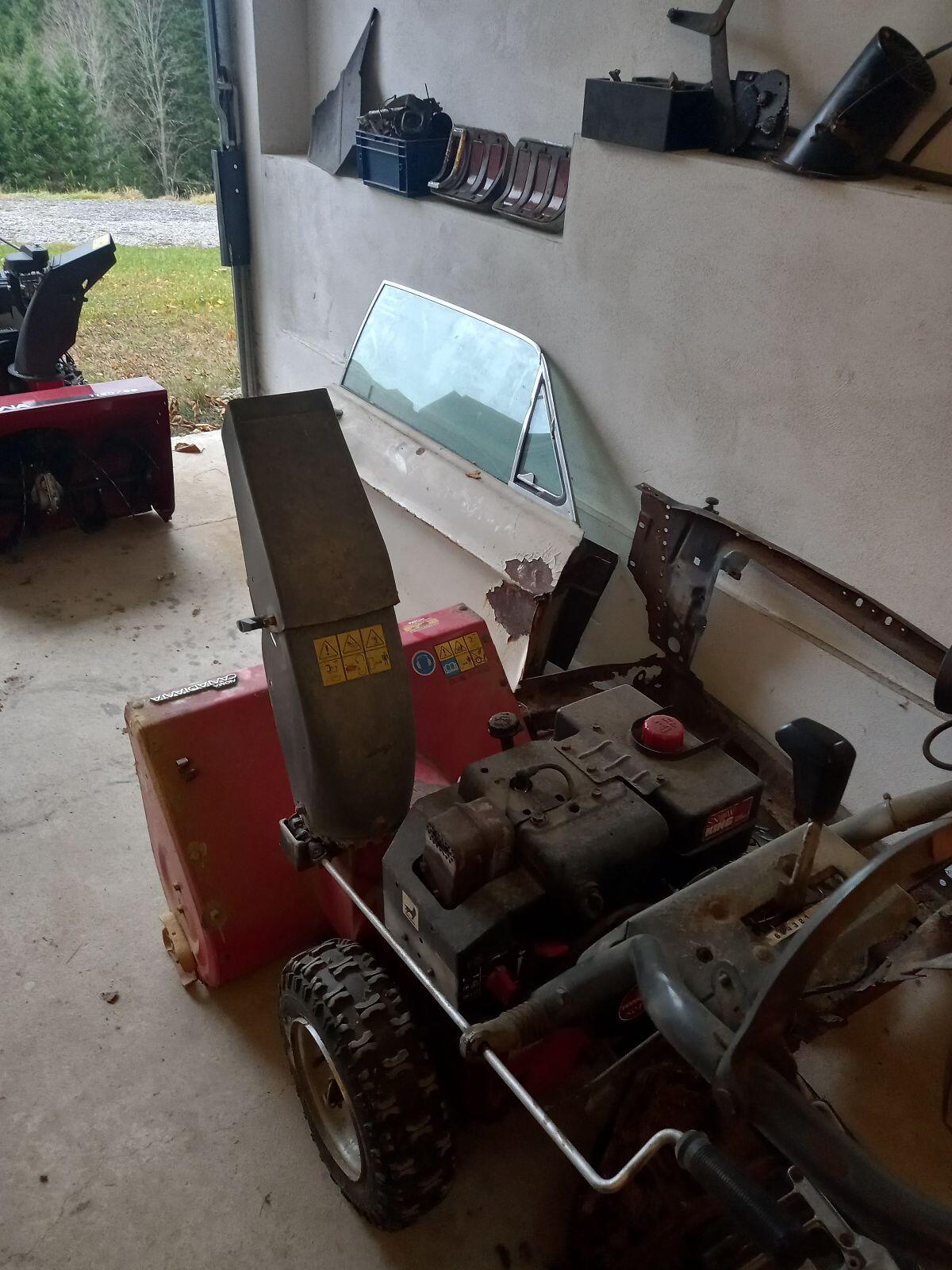 Schneefräse Canadiana 2