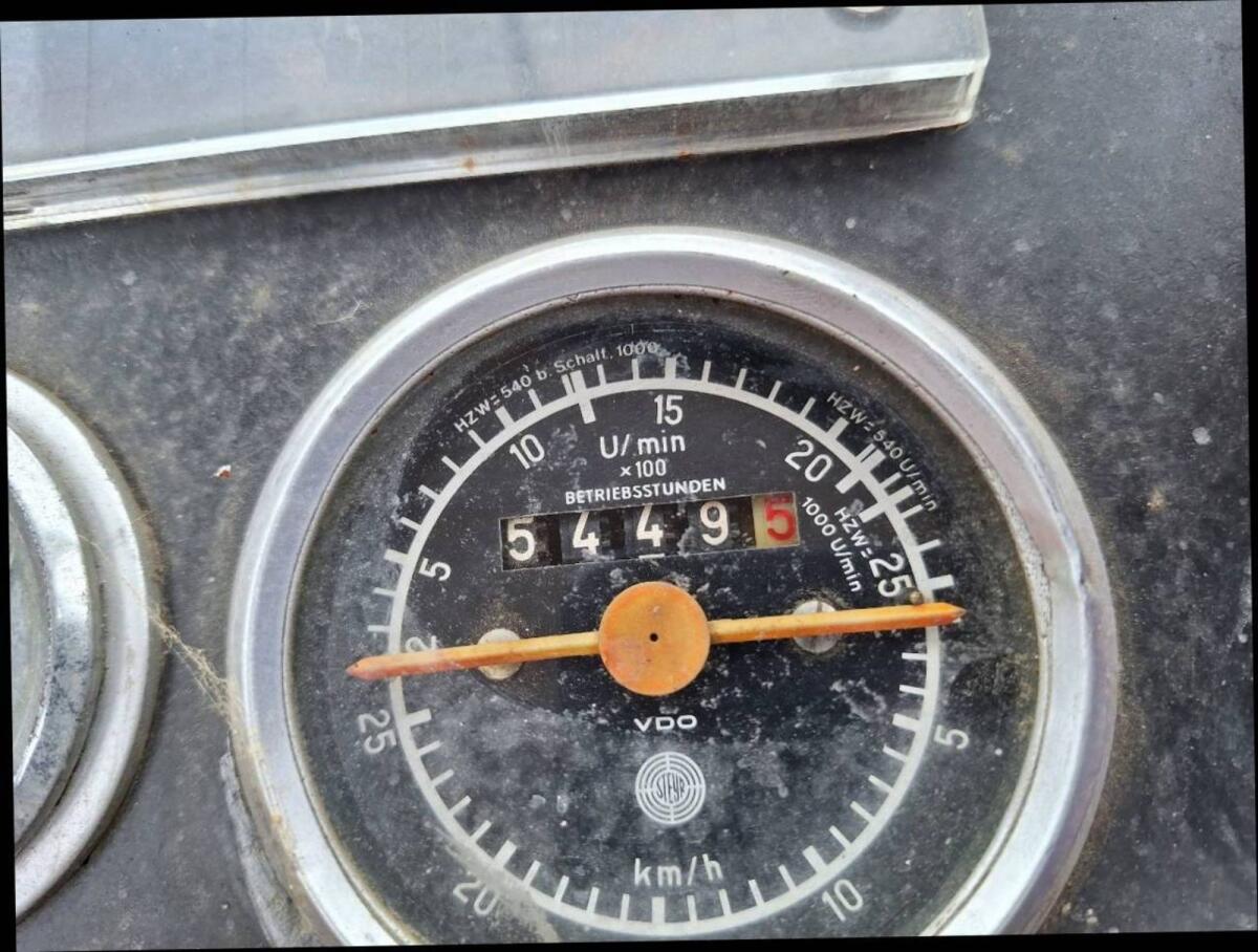 Steyr 870, 5.500 Bstd. 3