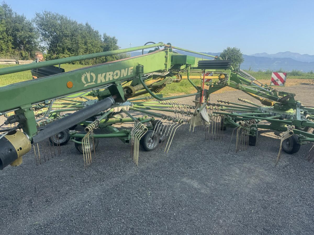 Krone Seitenschwader Swadro 907 1