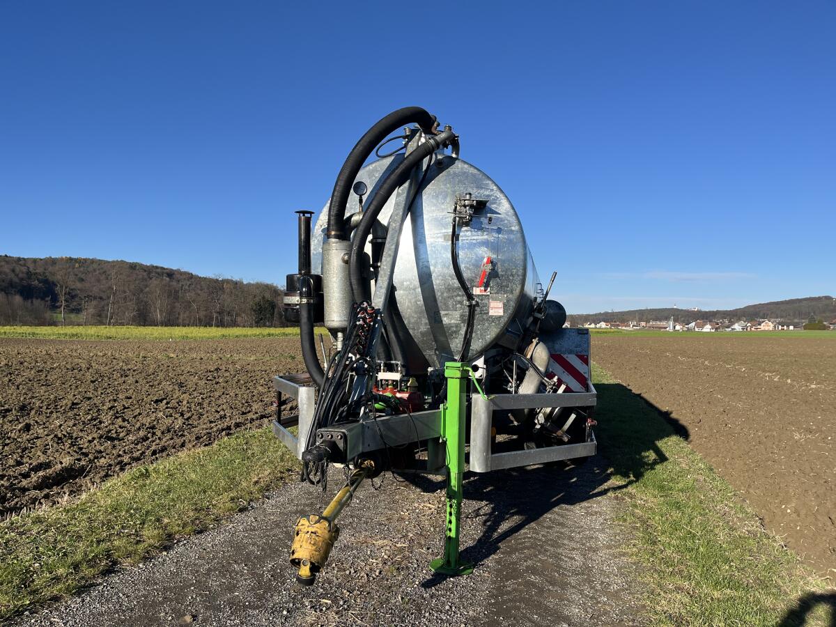 Bauer Güllefass V 140 TL 3