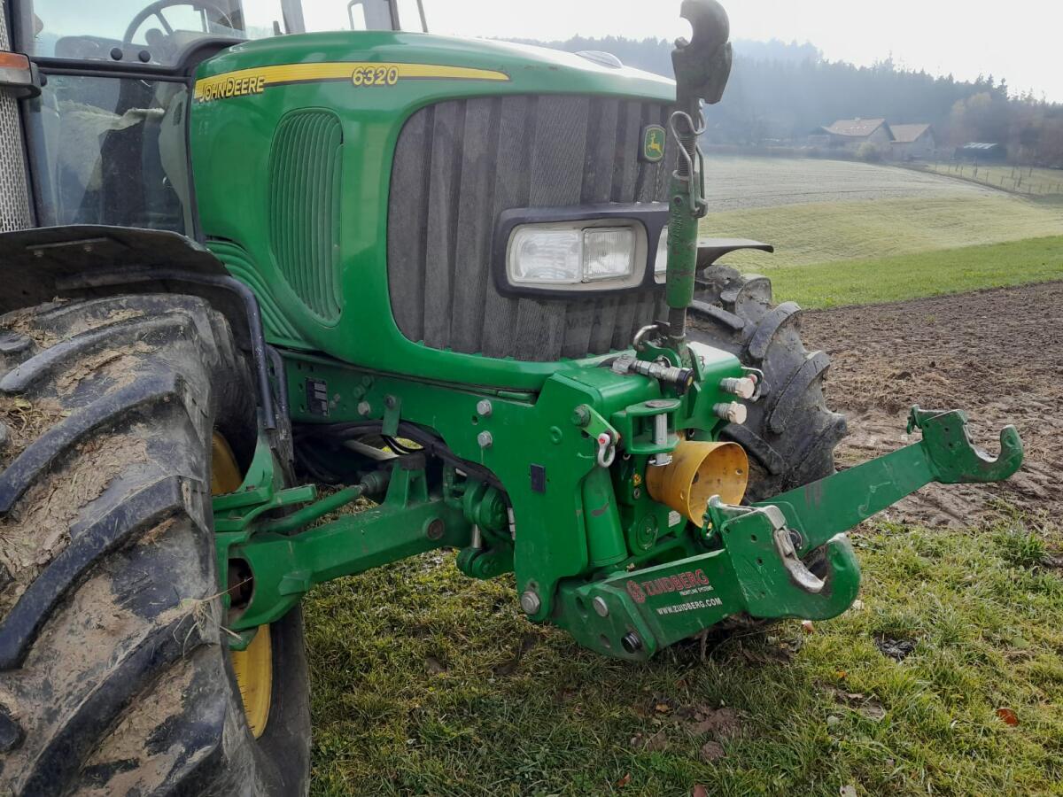 John Deere 6320 2