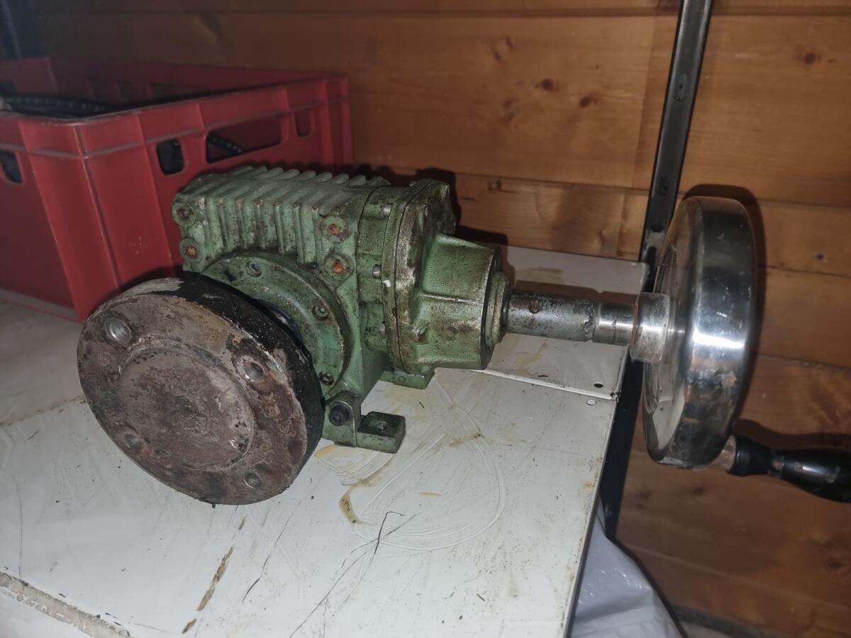 Winkelgetriebe mit Übersetzung 1