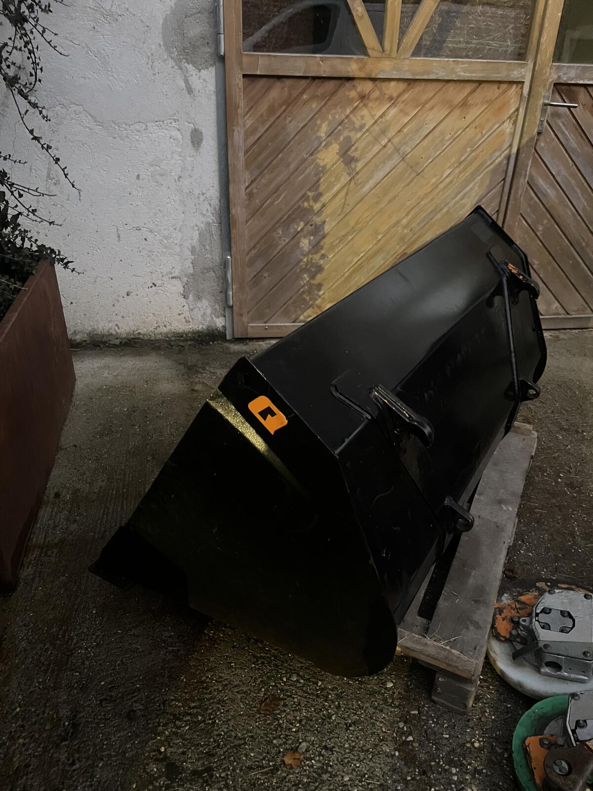 Hauer Frontladerschaufel 1