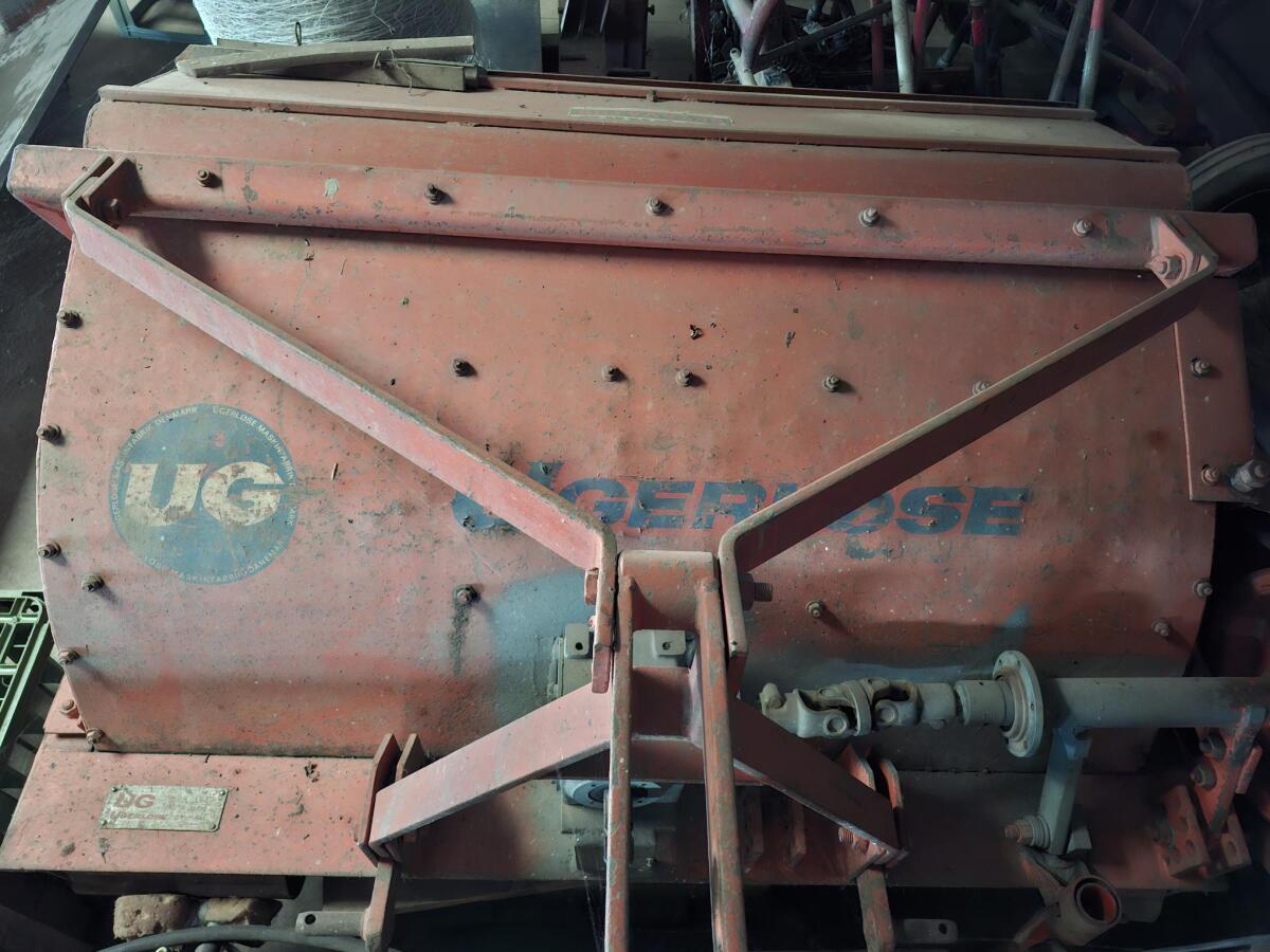 Verkaufe Häcksler Howard 1