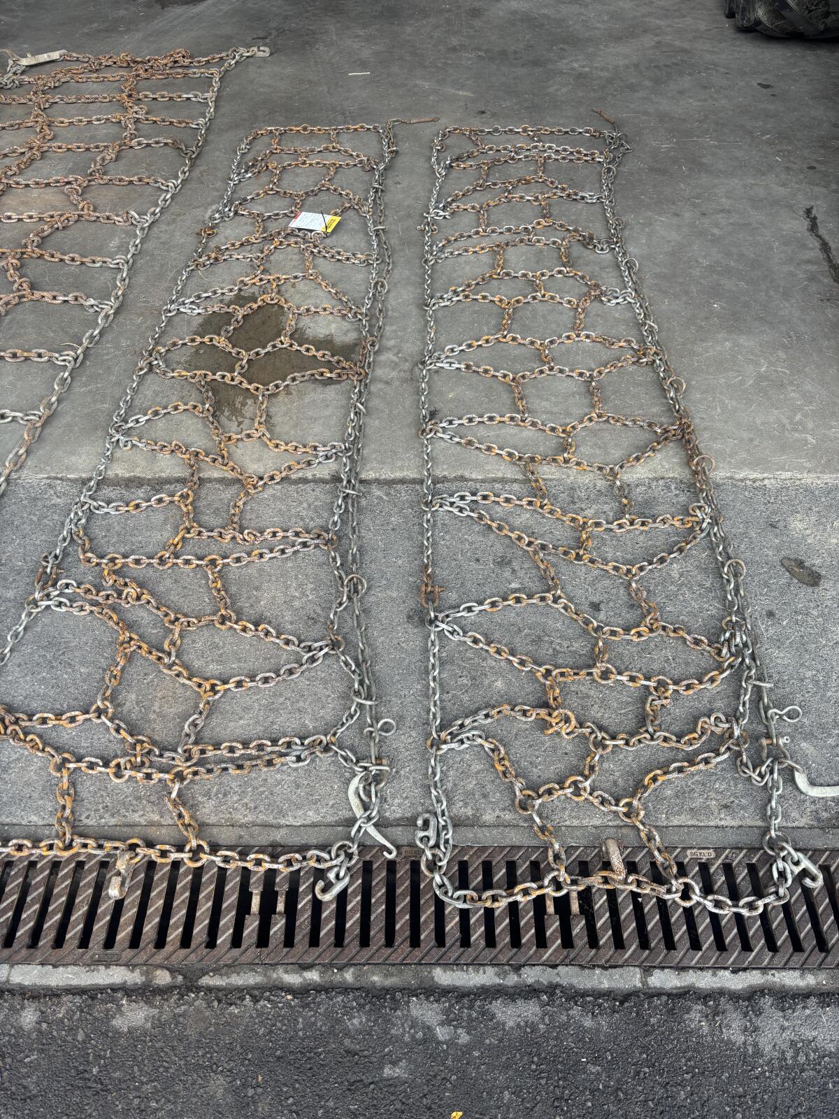 Schneeketten 600/65 R34 480/65 R24 3