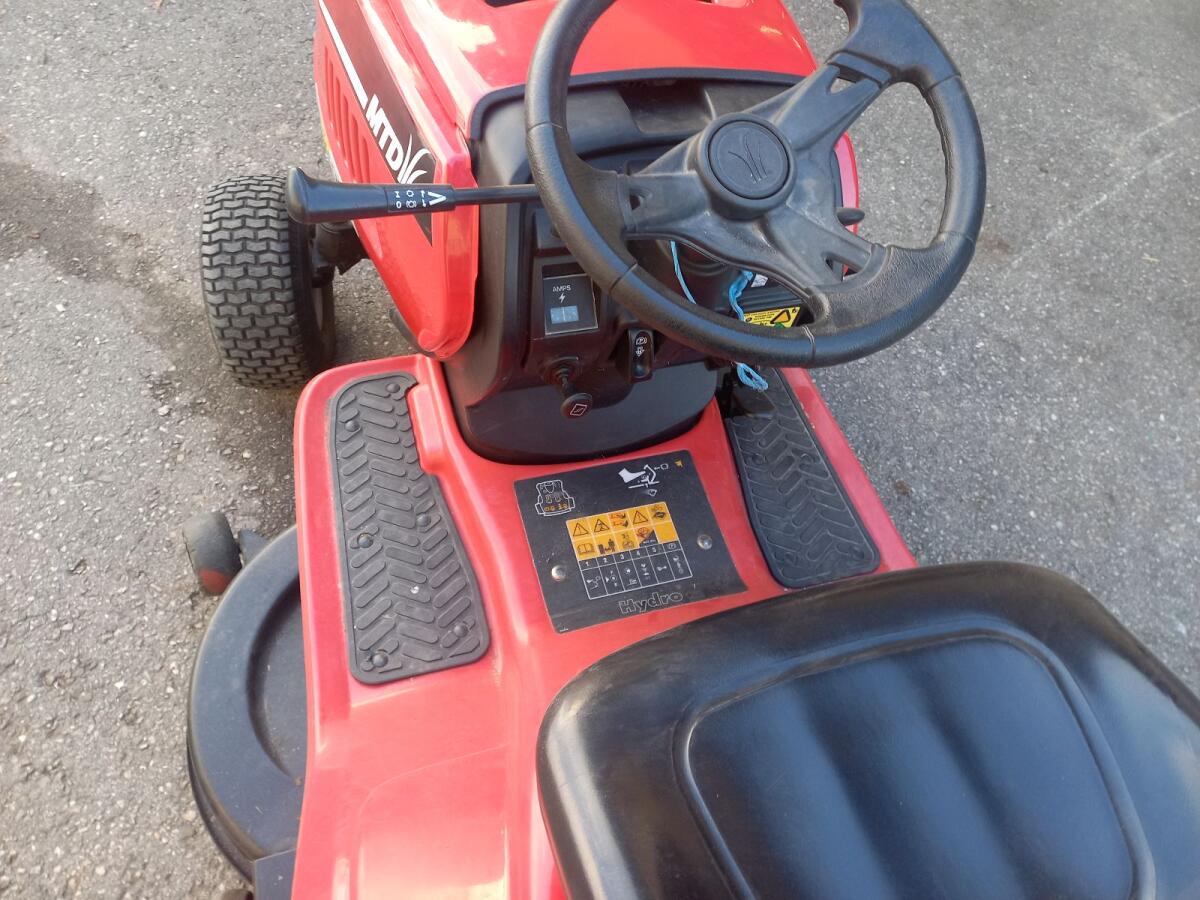 MTD 200/105H Rasentraktor 3